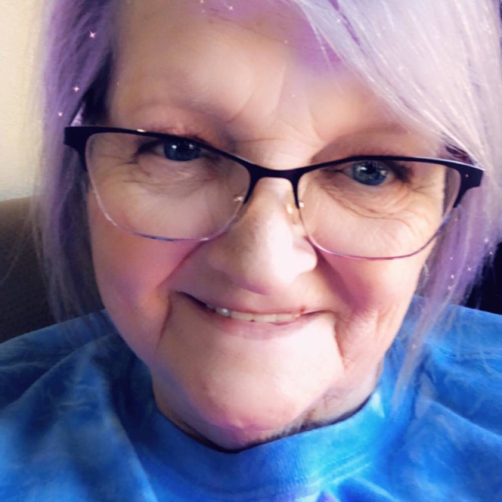 Meet your Posher, Becky